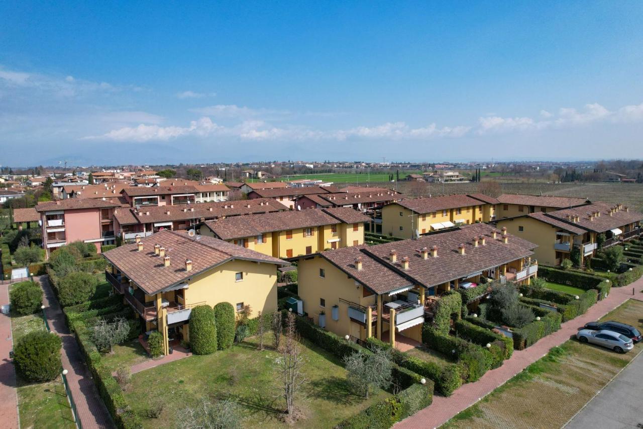 Appartamento Al Cascinale Desenzano del Garda Exterior foto