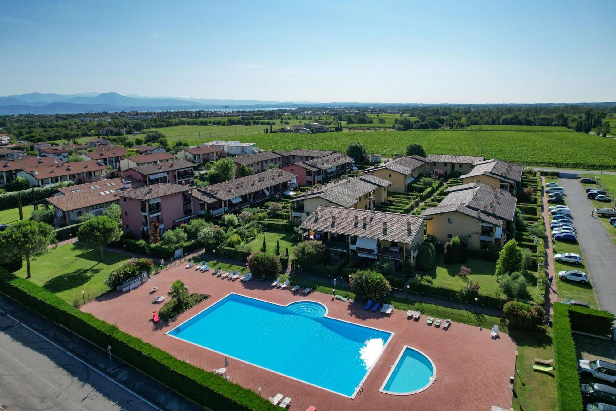 Appartamento Al Cascinale Desenzano del Garda Exterior foto